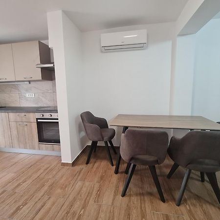 Apartmani Jadro Vir Exterior photo